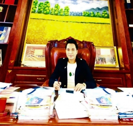 ÔNG MAI NGỌC ĐỊNH